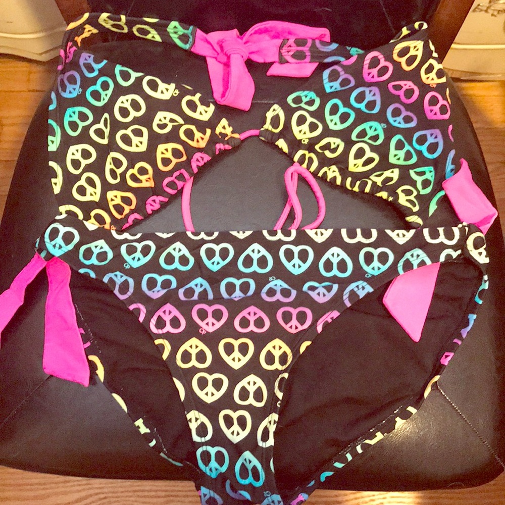 Halter top bikini